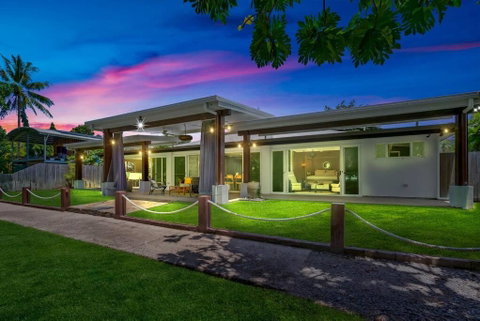 Absolute Beachfront WongaBelle- Pet Friendly - Australia Accommodation 0