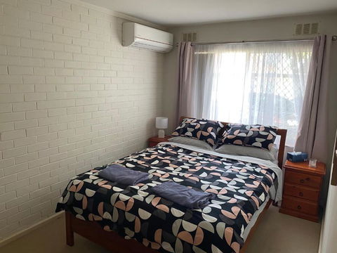 Affordable Inglewood Apartment+Pool - Australia Accommodation 1