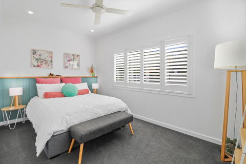 Ailsafield - Home In The Heart Of Mansfield - Australia Accommodation 3