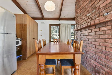 Aireys 15 - Australia Accommodation 4