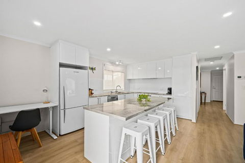 Aldinga Rose - Aldinga Beach - C21 SouthCoast Holidays - Australia Accommodation 2