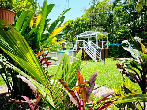 Alena Star House, Eco Retreat With Pool, Prime Position - Australia Accommodation 3