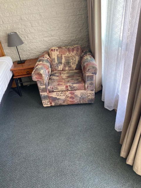 Alexander Motor Inn - Australia Accommodation 2