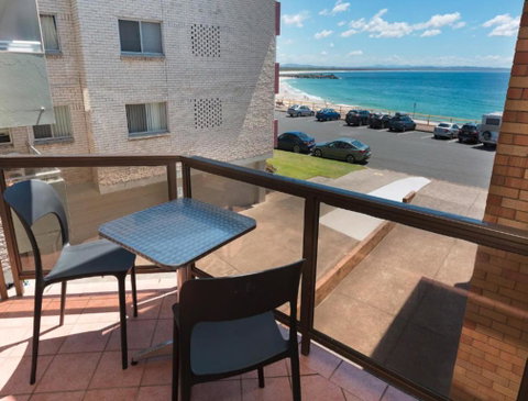 Aloha Beachside - Australia Accommodation 1