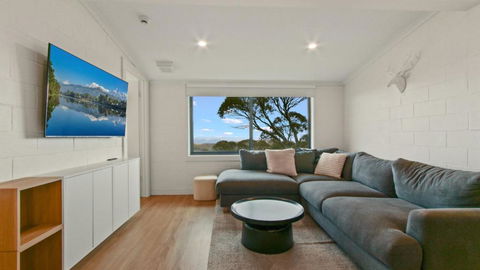 Alpine Heights 9 - Australia Accommodation 0