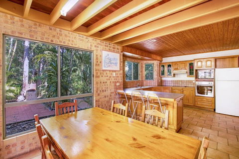 Amaroo Rainbow Shores - Australia Accommodation 3