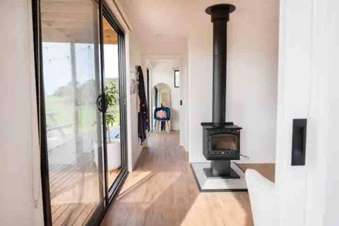 Amaroo - Australia Accommodation 3