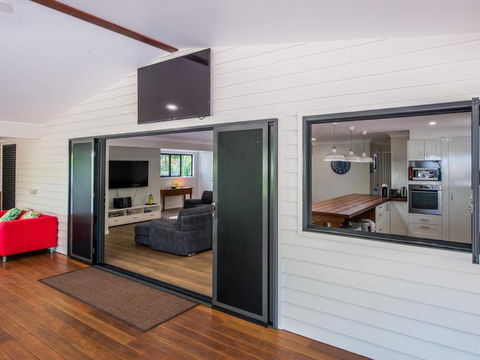 AMITY ESCAPE - Australia Accommodation 3