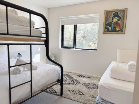 Angala 2 - Australia Accommodation 4