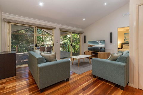 Allawah At Smiths Lake - Australia Accommodation 4