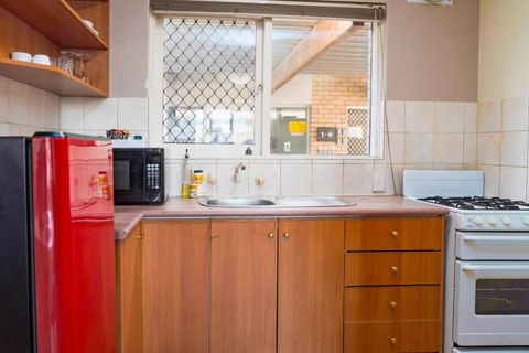 Apartment 13 - Australia Accommodation 4