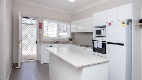 Apartment 30 - The Meridian - Australia Accommodation 2