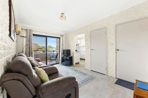 Apollo Unit 14 1st Floor - Australia Accommodation 1