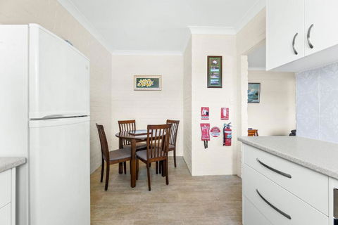 Apollo Unit 14 1st Floor - Australia Accommodation 3