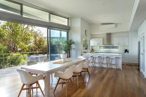 Apricus I Private Properties - Australia Accommodation 4
