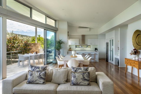 Apricus I Private Properties - Australia Accommodation 3