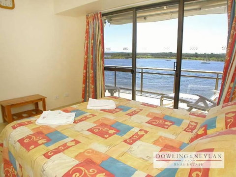Aqua Linea 6 Noosa Parade 82 - Australia Accommodation 4