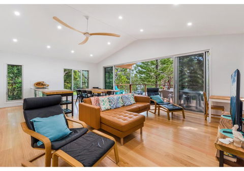 Aqua Marine - A Warm And Soulful Spot To Unwind - Australia Accommodation 2