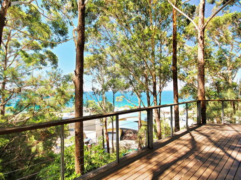 Aqua Pure At Hyams Beach - Australia Accommodation 3