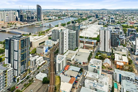 Artisan Apartments South Brisbane - Australia Accommodation 1