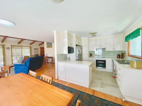 Ashgrove - Australia Accommodation 0