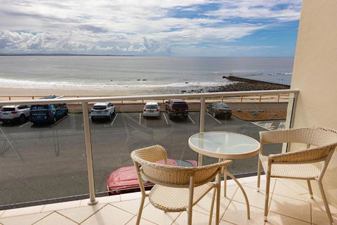 At The Beach, Debra Court Unit 5 - Australia Accommodation 3