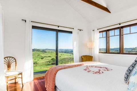 Aurora House - Australia Accommodation 2