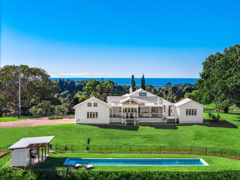 Aurora House - Australia Accommodation 0