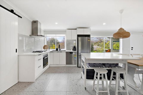 Avenue Delight - Australia Accommodation 3