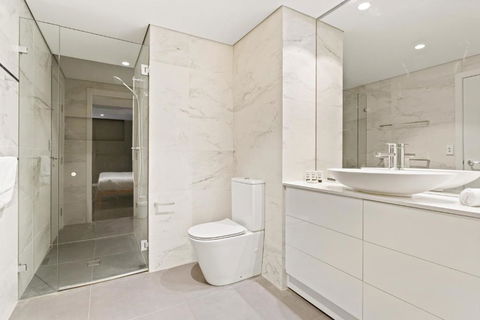 B208S - The Waverton Escape - Australia Accommodation 4