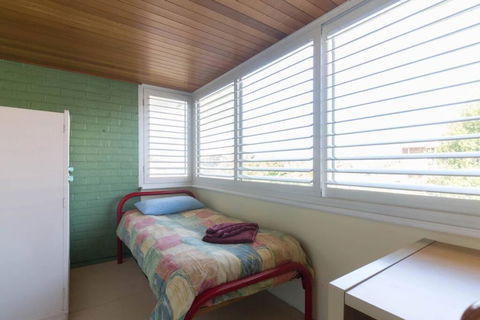 B9 Crawley Apartment 1 BRM & Sleepout Near UWA - Australia Accommodation 1