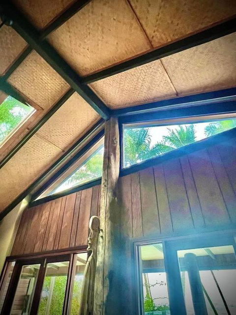BALA Beach House On ABSOLUTE Beachfront - Australia Accommodation 3
