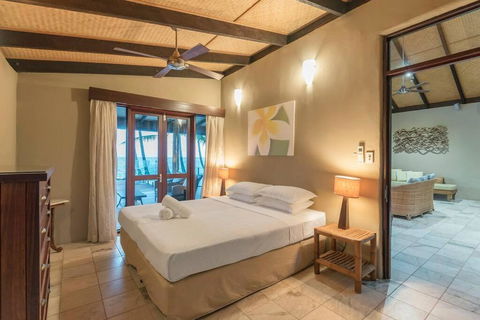 BALA Beach House On ABSOLUTE Beachfront - Australia Accommodation 4