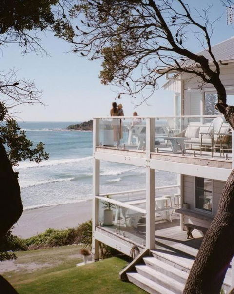 BAY PROPERTIES . Beach House Studio - Australia Accommodation 2
