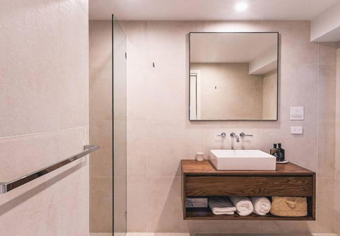 BAY PROPERTIES . Bridgewood - Australia Accommodation 4