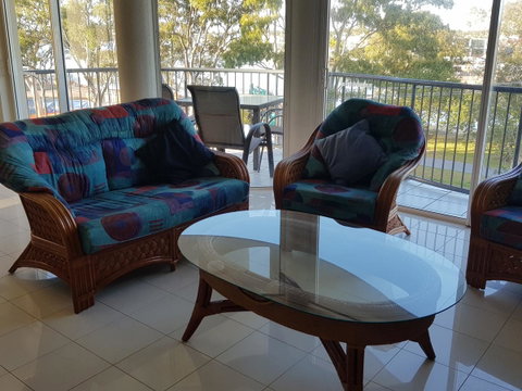 Excellsior Apartments - Australia Accommodation 21