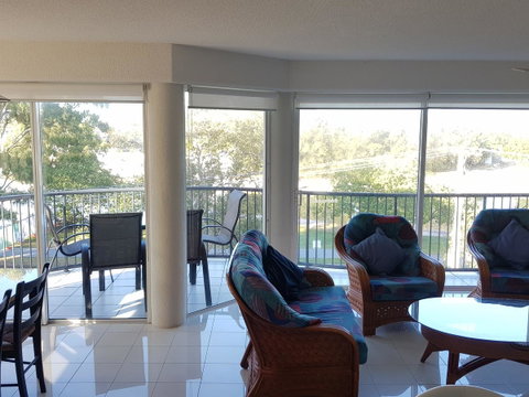 Excellsior Apartments - Australia Accommodation 22