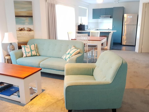 Excellsior Apartments - Australia Accommodation 18