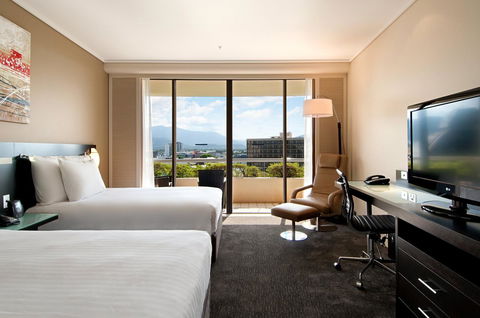 Hilton Cairns - Australia Accommodation 33