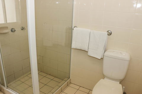 Salisbury Hotel Motel - Australia Accommodation 20