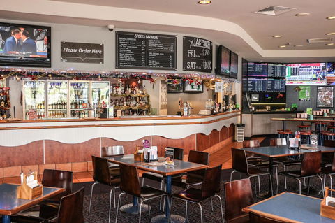 Salisbury Hotel Motel - Australia Accommodation 29