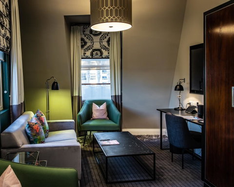 The Inchcolm - Australia Accommodation 40