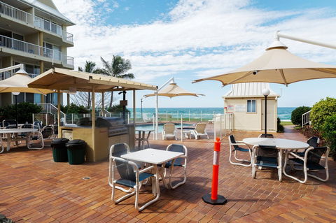 Crystal Beachfront Apartments - Australia Accommodation 2