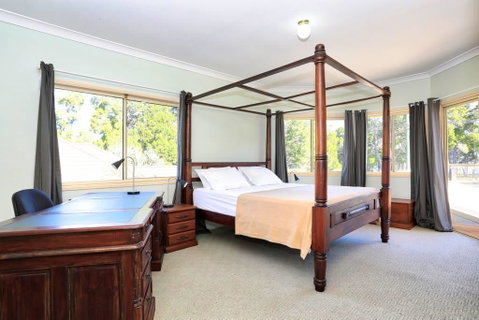 Waterfront At White Patch - Australia Accommodation 26