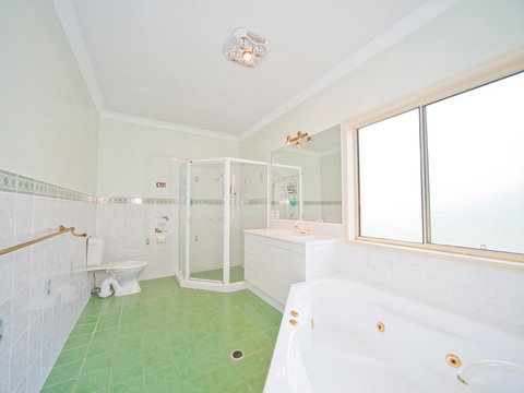 Waterfront At White Patch - Australia Accommodation 29