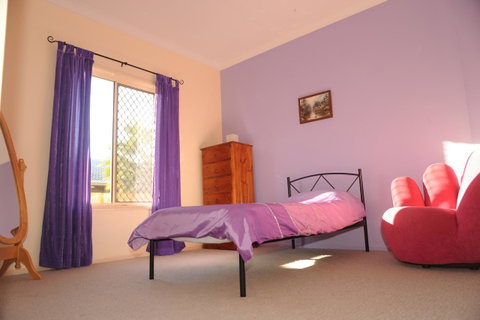 Waterfront At White Patch - Australia Accommodation 12
