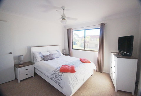 Cloud 8 On Welsby - Australia Accommodation 24