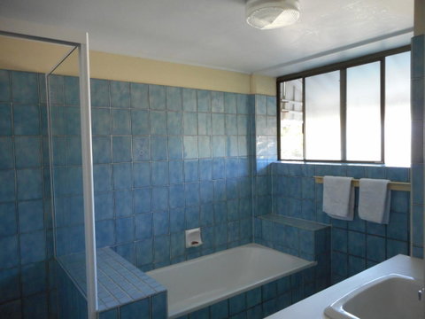 Placid Waters Holiday Apartments - Australia Accommodation 14
