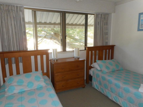 Placid Waters Holiday Apartments - Australia Accommodation 18
