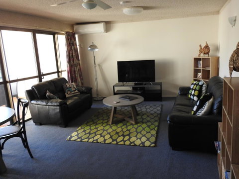 Placid Waters Holiday Apartments - Australia Accommodation 8